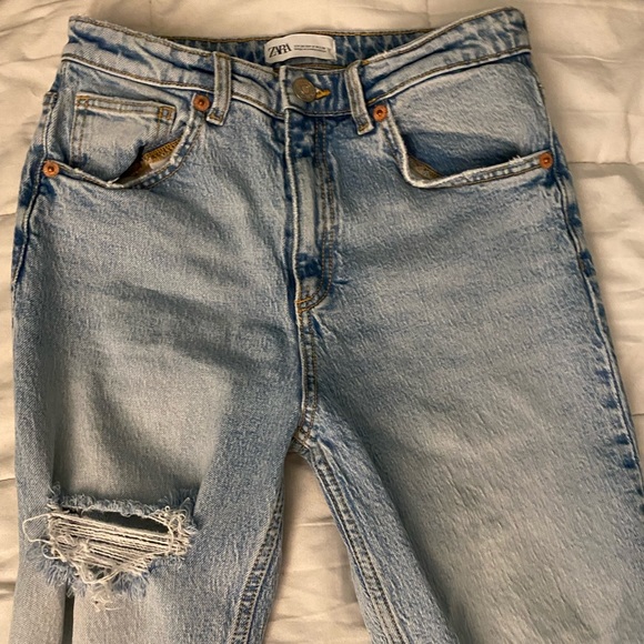 Zara jeans - Picture 1 of 3